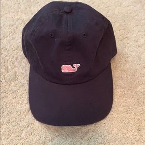Navy blue Vineyard Vines hat